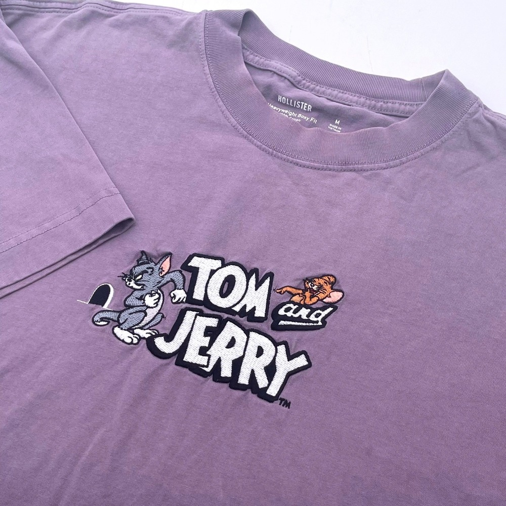 Hollister Tom and Jerry Embroidered Boxy Fit T-Shirt Purple Mens Medium Vintage